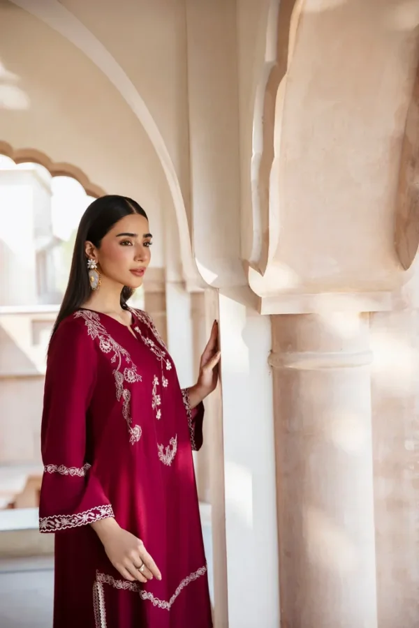 Embroidery Lawn 2pc Suit Fabric Good-UR21 - Image 5