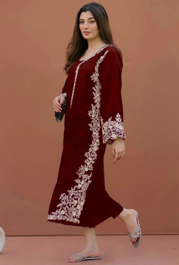 Embroidery Lawn 2pc Suit Fabric Good-UR1