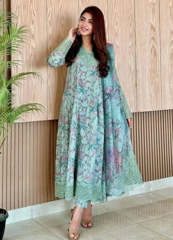 IZNIK Printed pure Lawn Collection-MI - Image 3